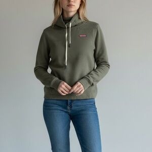 Vineyard Vines Olive Sweatshirt - XS - Classic Whale Logo